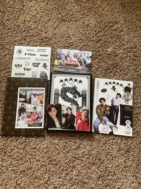 stray kids s-class album